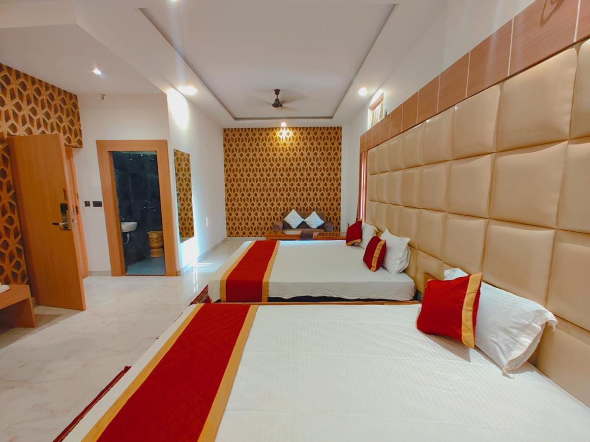 Avadh Sunshine Palace Hotel And Resort Ayodhya Eksteriør billede