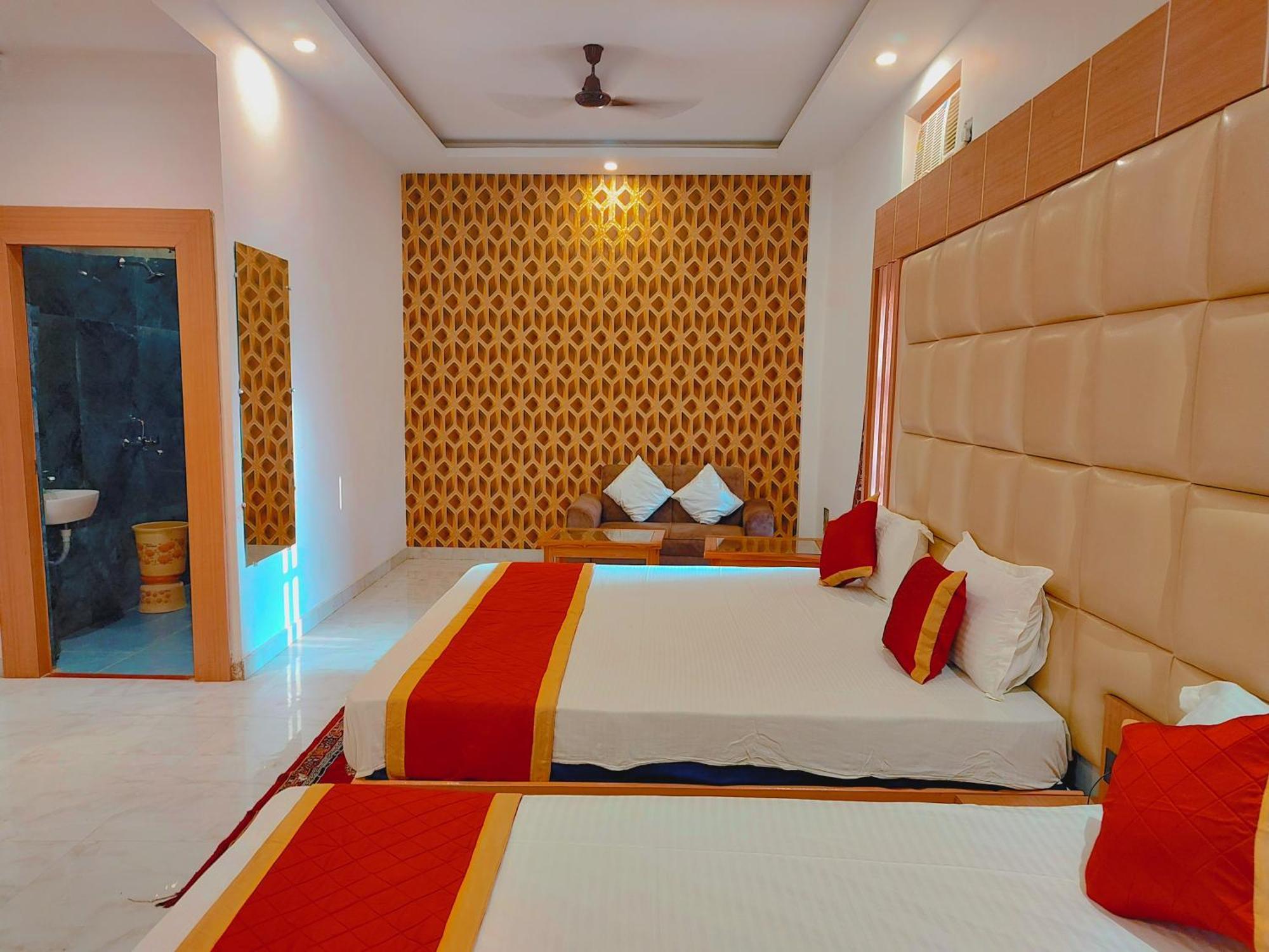 Avadh Sunshine Palace Hotel And Resort Ayodhya Eksteriør billede